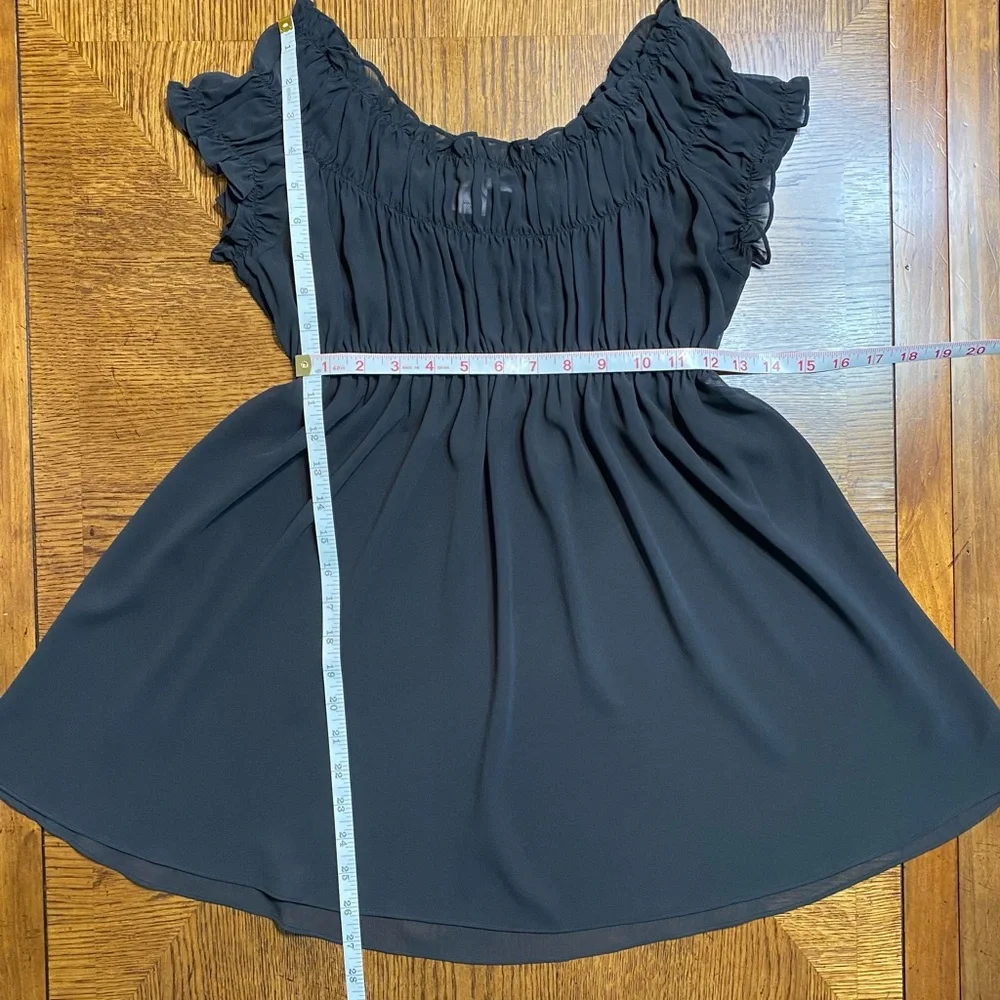 💕HP💕 Rare Vintage Victoria’s Secret Black Baby Doll
Size S - Picture 7 of 10